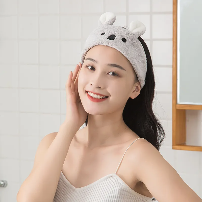 Cute Cartoon Coral Fleece Bow Headband for Women – Soft Plush Hair Band for Face Washing and Sports, Non-Slip Spa Headwear with Bowknot, Trendy Hair Accessory for Daily Use